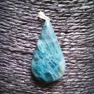 APATITE BLEUE