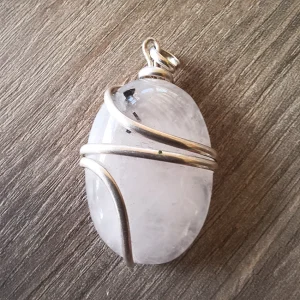 QUARTZ TOURMALINE