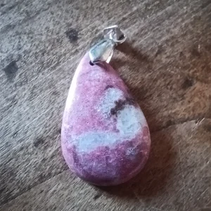 321 thulite pendentif 6